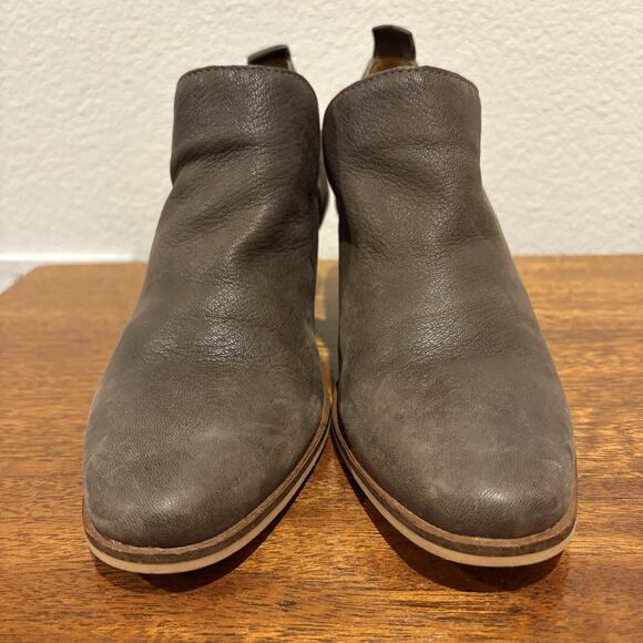 Lucky Brand Boots Womens Size 7.5 Brown LK-Victorey Ankle Cutout Heel Leather - Picture 2 of 10